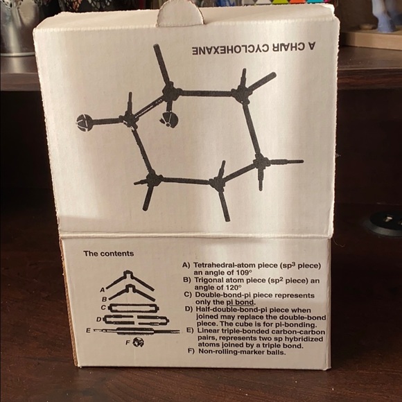 Molecular Modeling Kit - Picture 2 of 3
